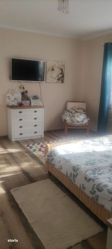 Casă în Pelișor-18