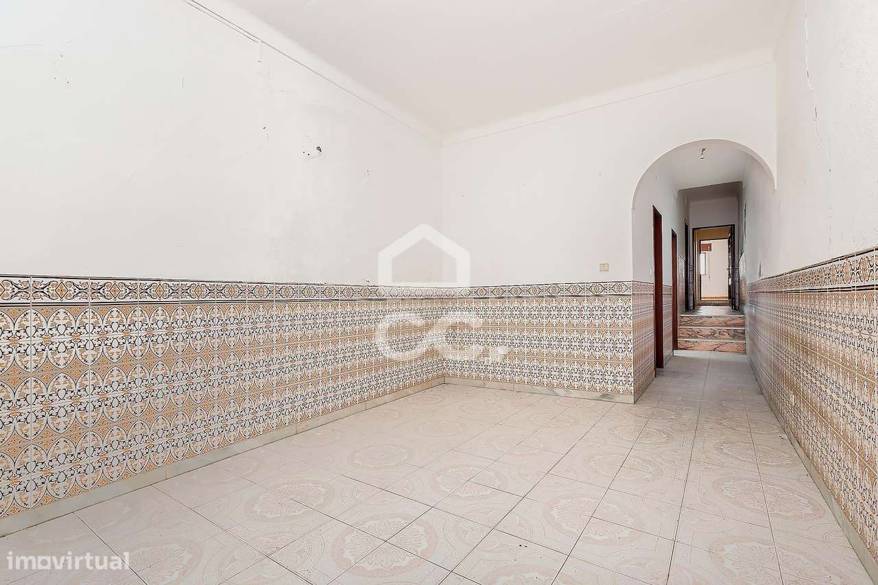 Moradia T2 Unifamiliar de Rés-do-Chão c/ Logradouro | Bencatel, Vila V - Grande imagem: 3/21