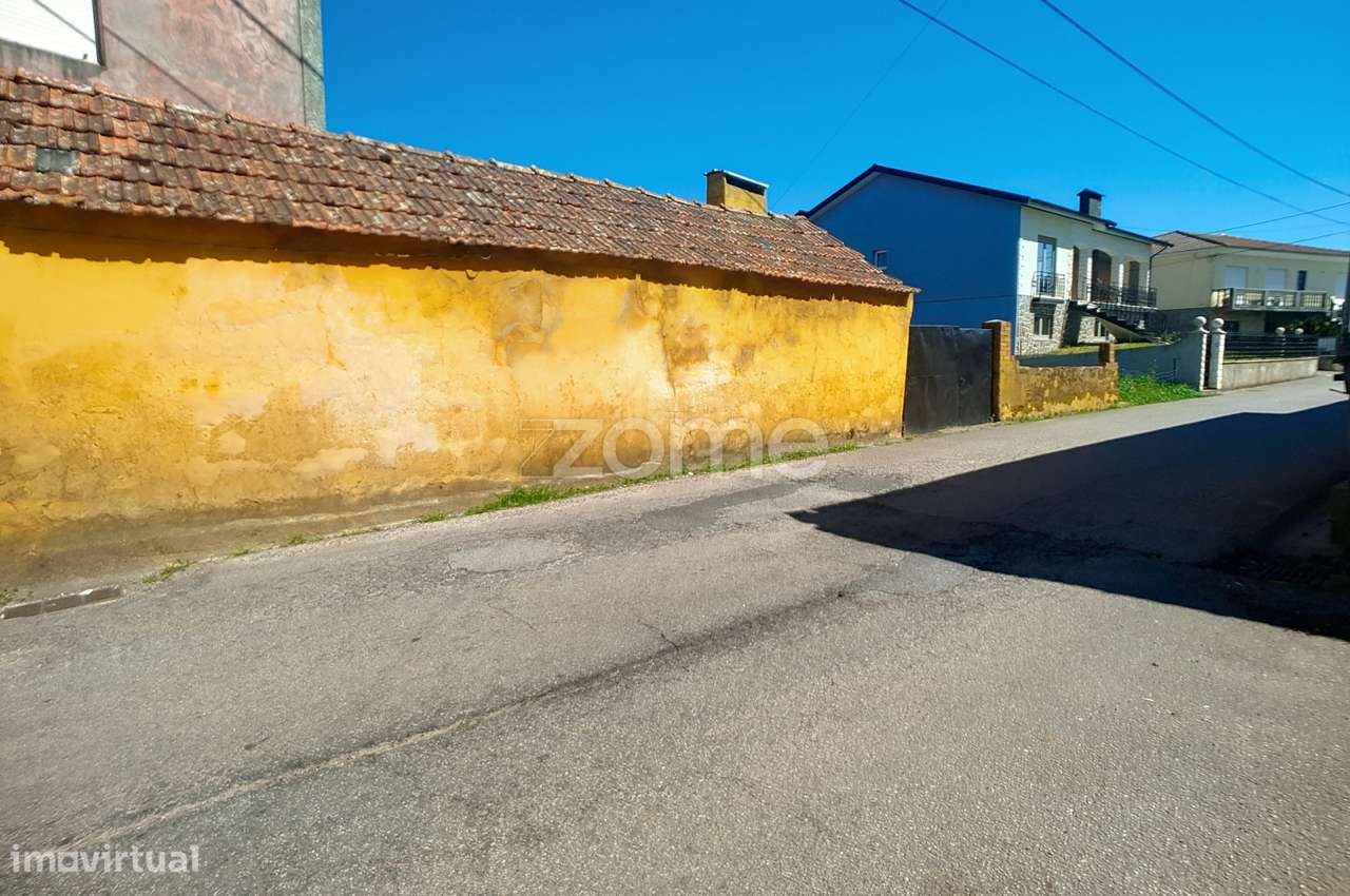 Terreno urbanizável | 4000m2 | Duas frentes | 73m e 27m | - Grande imagem: 3/40