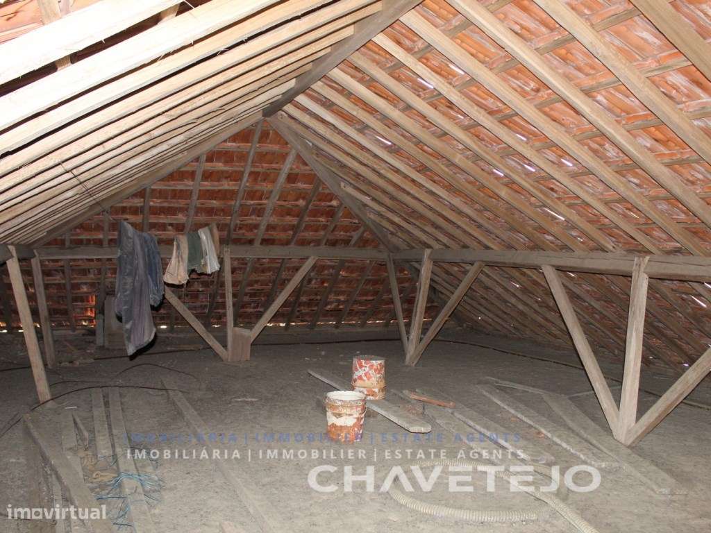 Oportunidade! Quinta com moradia, anexo e terreno próxima da Albufe...-26