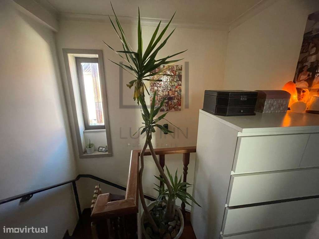 Moradia T3+1 em Vila Nogueira de Azeitão-27