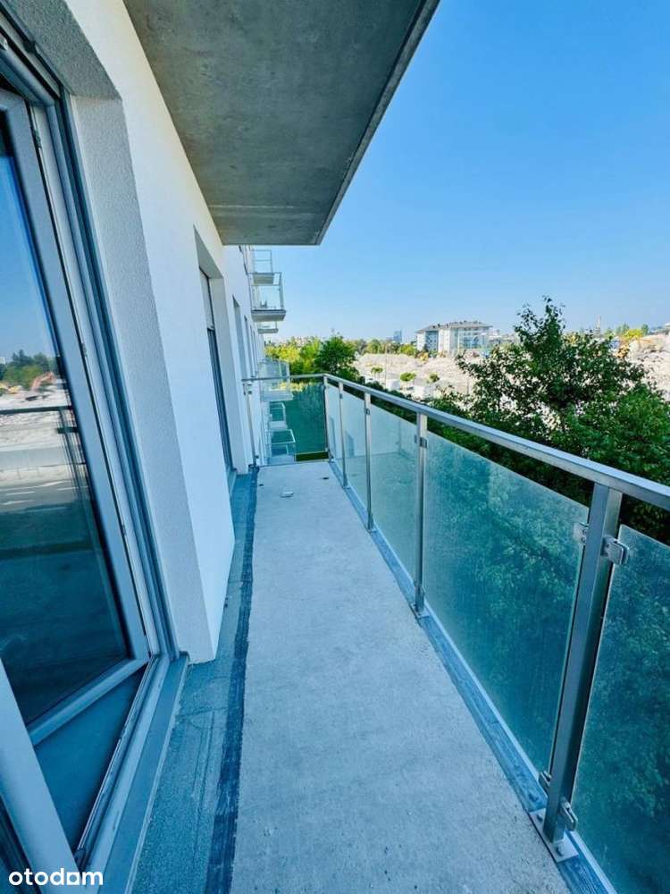 3 mieszkania 2pok. + 3 m. w hali g.-12