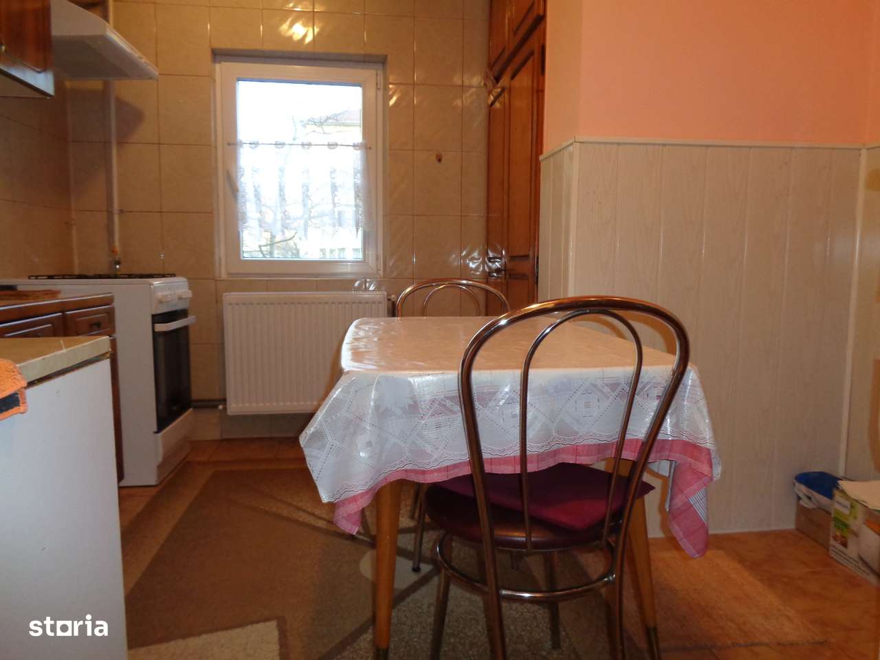 Apartament 3 camere decomandat 2 bai balcon centrala proprie-4