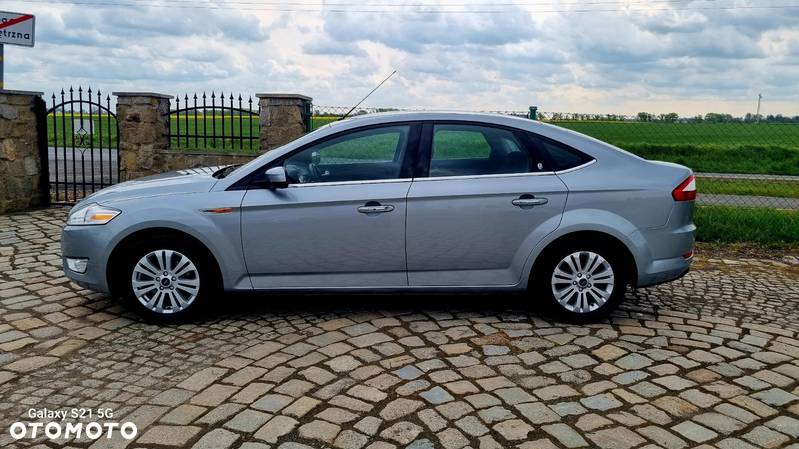 Ford Mondeo 2.0 Ghia - 3