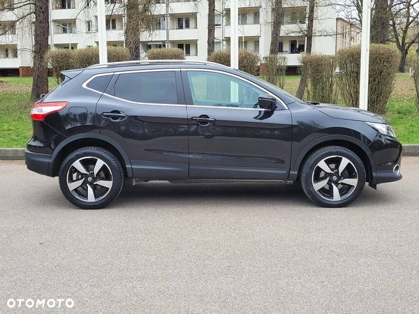 Nissan Qashqai 1.6 dCi 4x4 360 S&S - 1