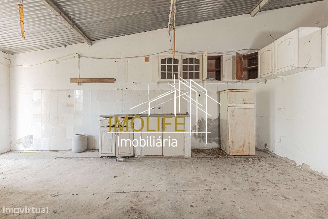 Armazém para venda em Cabeção-38