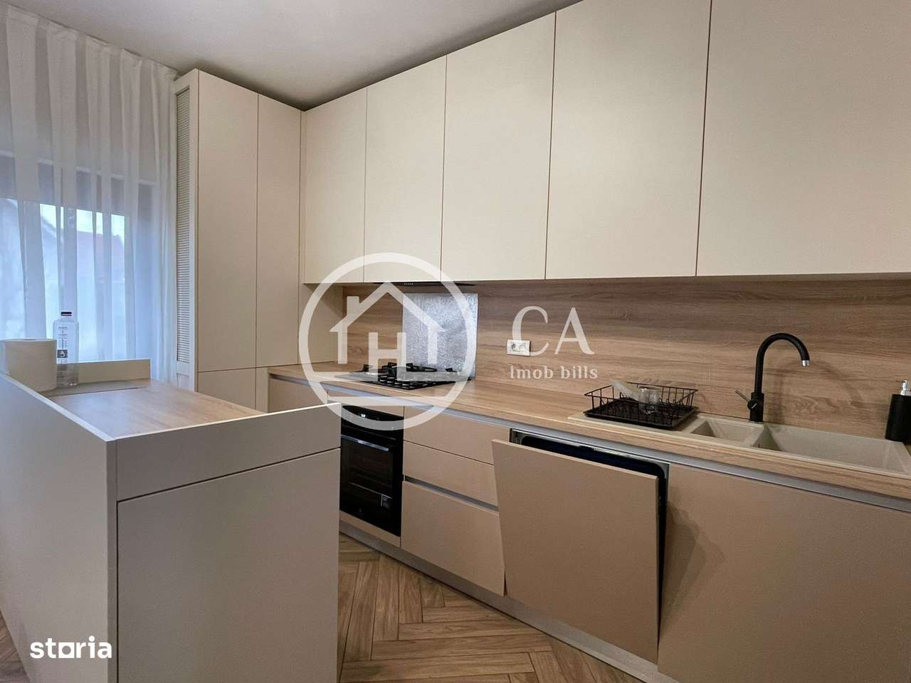 Casa LUX cu 5 camere de inchiriat in zona Iosia, Oradea - Imagine principală: 5/20