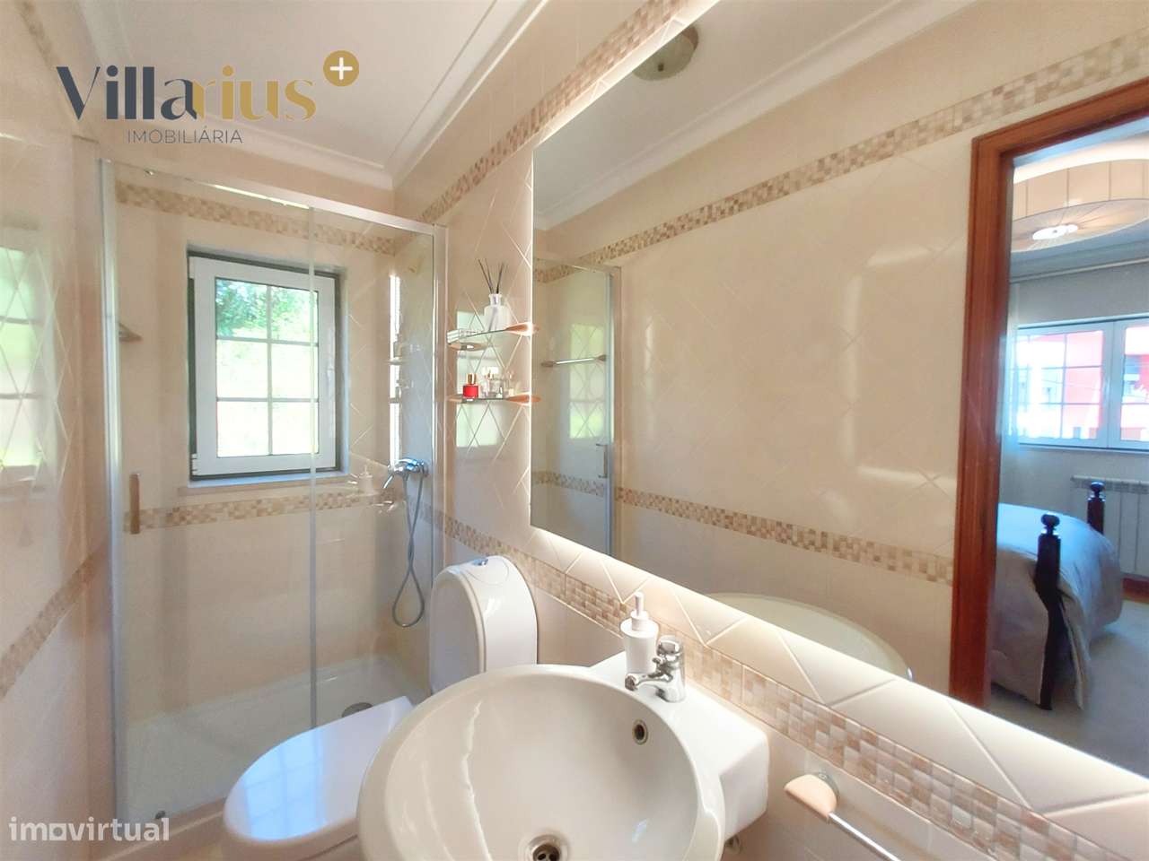 Moradia T5 de Luxo com Piscina e Vista para o Convento de Cristo – Tom-57