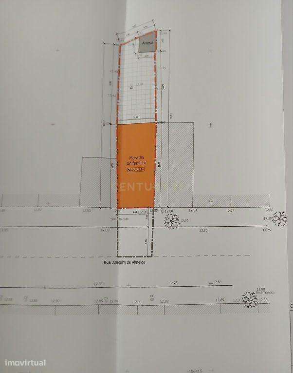 Moradia T2 Renovada com logradouro em Montijo-23