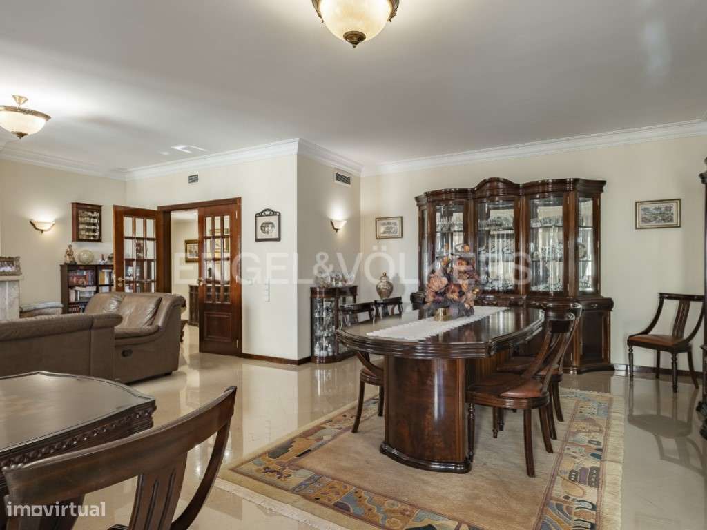 T3 com Excelentes Acabamentos nas Laranjeiras - Grande imagem: 5/27