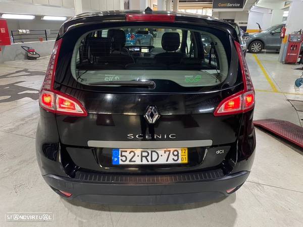 Renault Scénic 1.5 dCi Dynamique S - 4