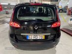 Renault Scénic 1.5 dCi Dynamique S - 4