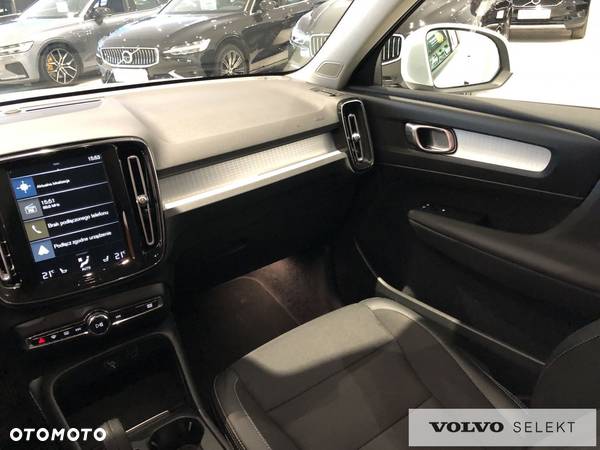 Volvo XC 40 - 32