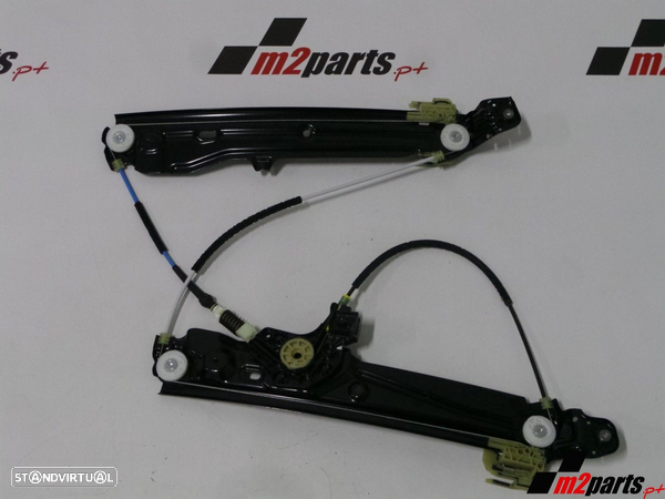 Elevador Esquerdo/Frente Seminovo/ Original BMW 5 (F10)/BMW 5 Touring (F11) 5133... - 2