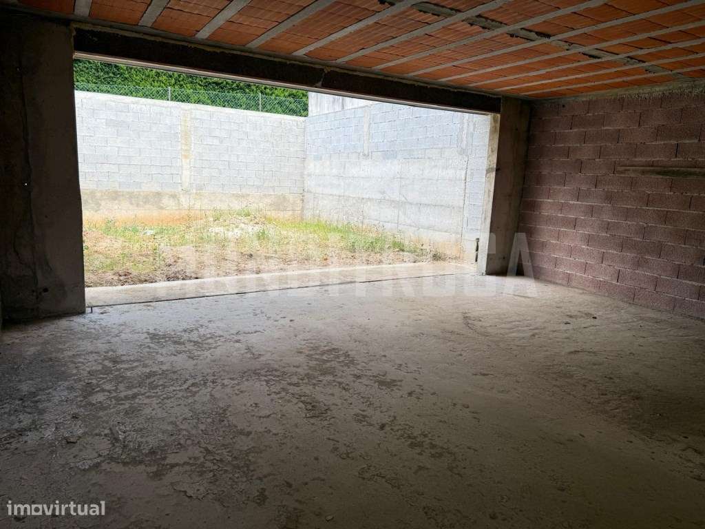 Moradia banda Lamaçães - estrutura - Grande imagem: 4/32