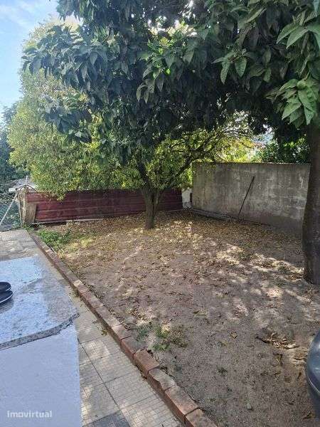ARRENDA T2 em Lagoas, Nevogilde- Lousada