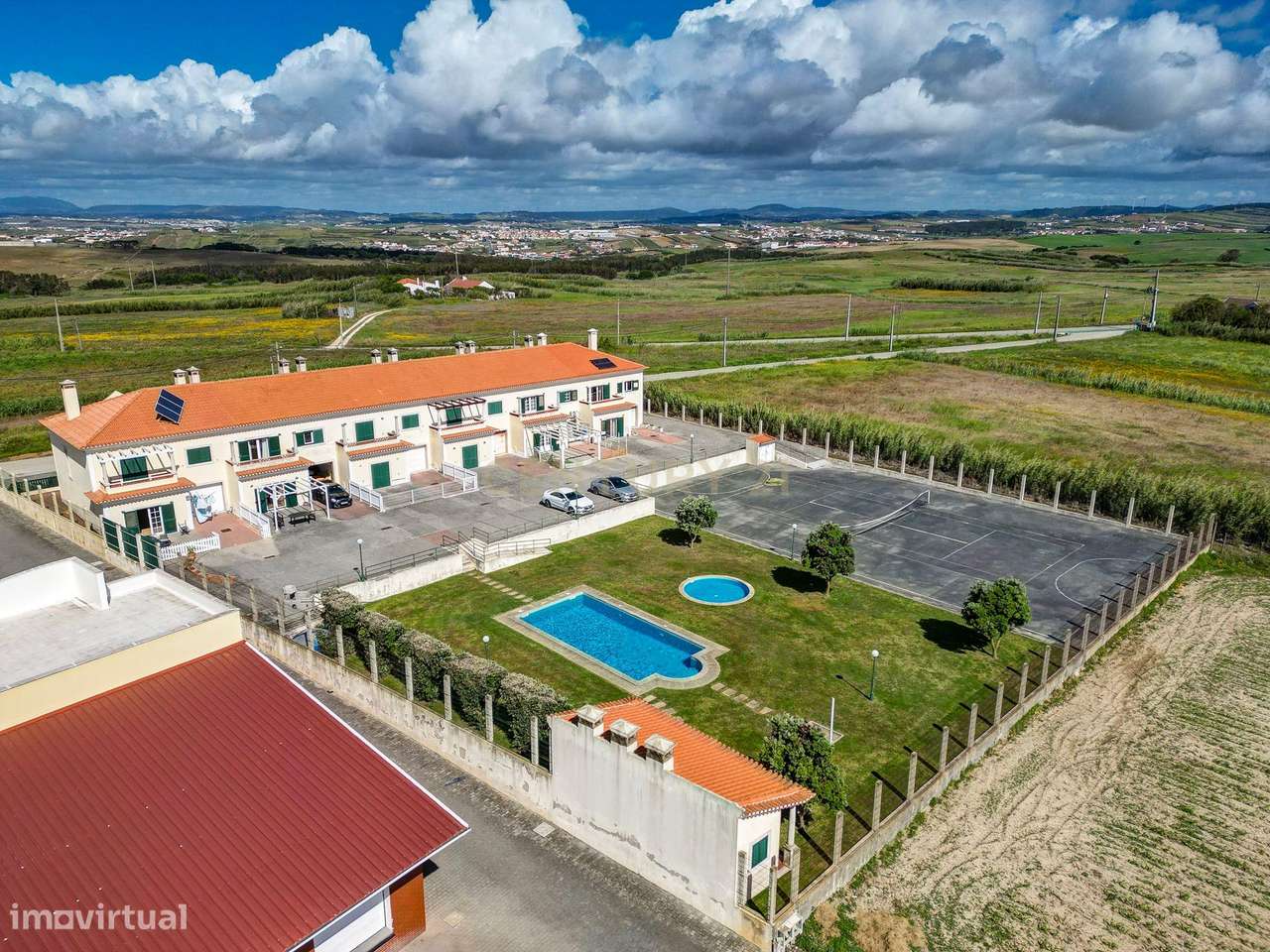 MORADIA T3 EM CONDOMÍNIO FECHADO COM PISCINA, JUNTO À PRAIA DA ASSENTA-45