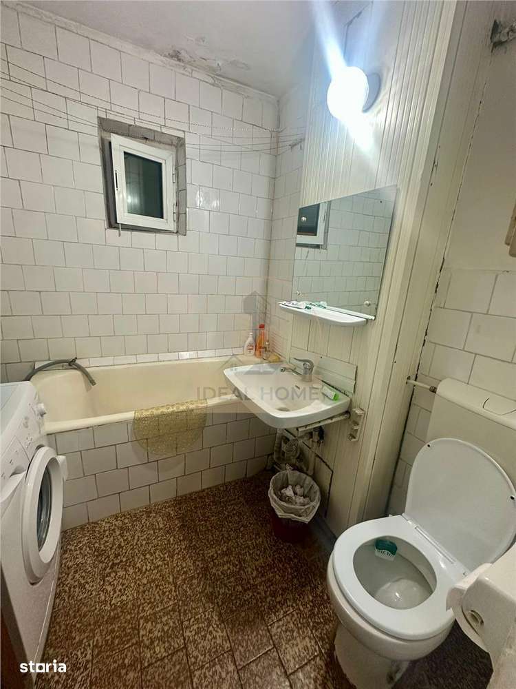 Nicolina - 3 Camere Decomandat - Etaj 3 - Bloc 1984 - Imagine principală: 4/8