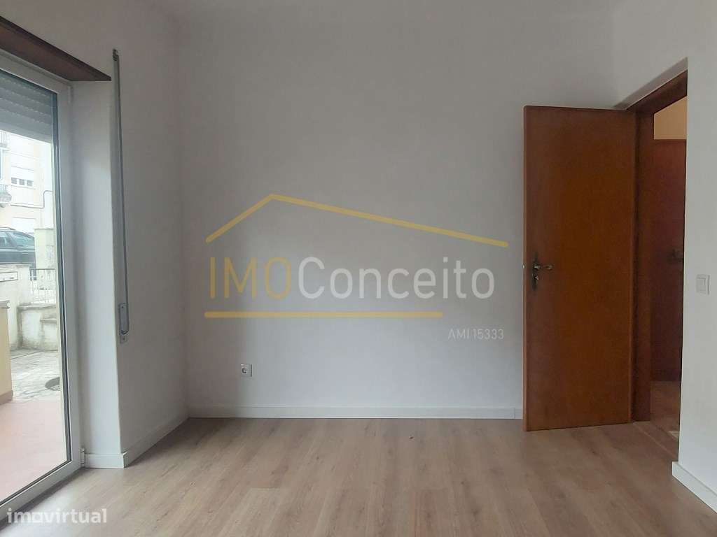 Apartamento T3 | R/C Ótimas Áreas - Abrantes - Grande imagem: 3/39