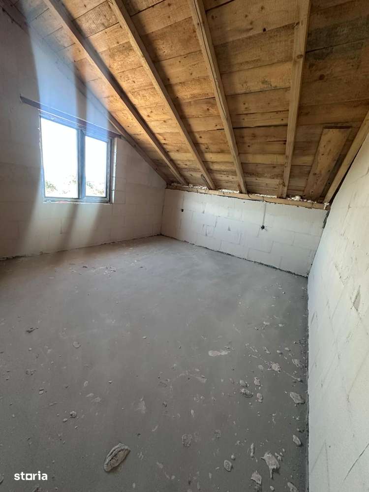 Casa 5 camere - Lumina-5