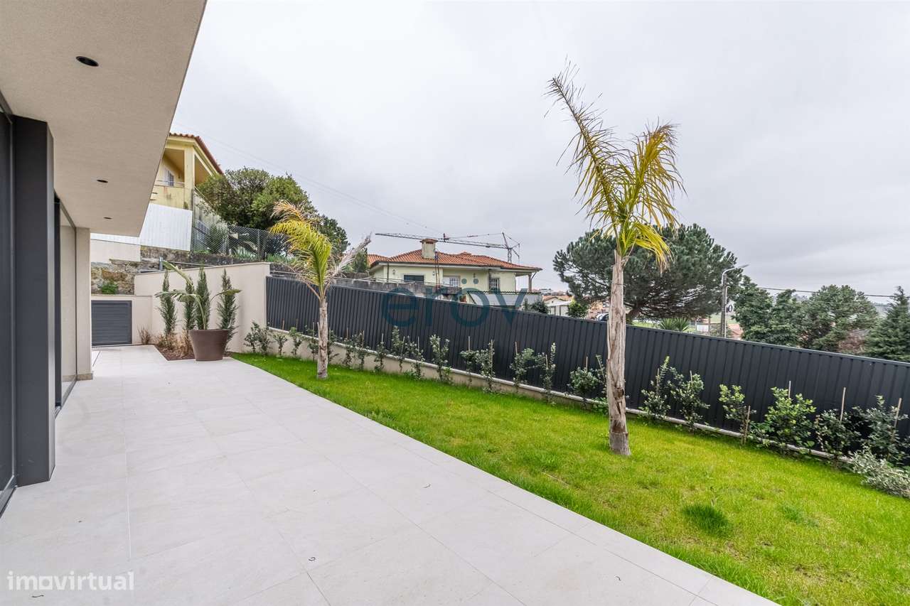 Moradia T4 de Luxo em Requião – Vila Nova de Famalicão-21