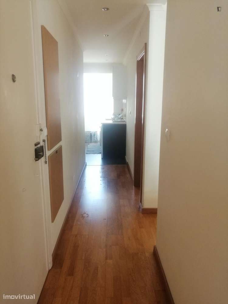 Quarto - localizado em Sete Rios Lisbon - Grande imagem: 5/5