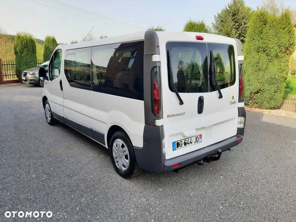 Renault Trafic 2.0 dCi 90 Combi L2H1 - 6