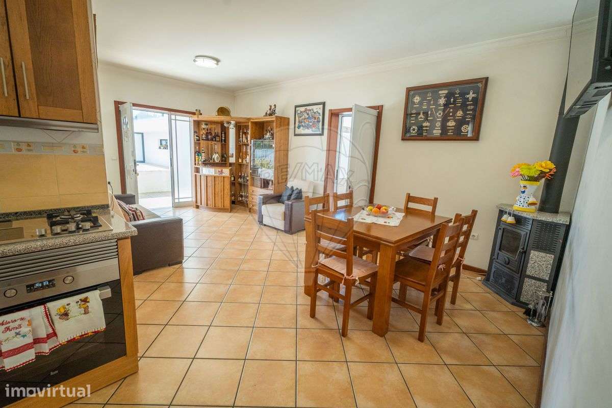 Moradia T3 para venda - Grande imagem: 2/29