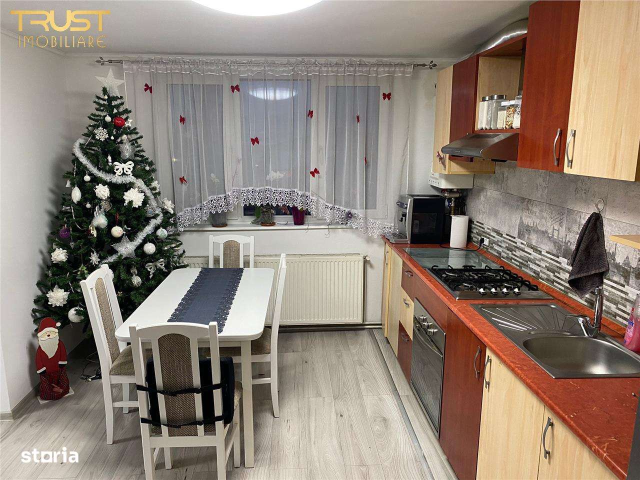 Ap 4 camere, 110 mp, decomandat, parcare, zona Lama - Imagine principală: 2/20