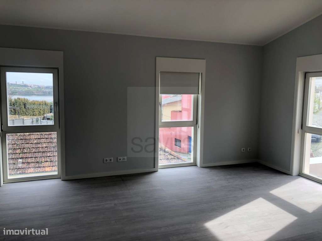 Apartamento T1 novo para arrendar na Rua Montebelo na Foz Velha - P... - Grande imagem: 3/16