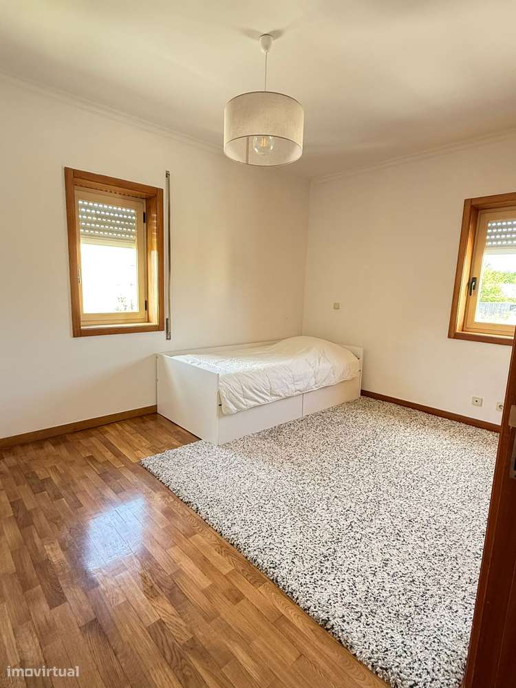 Excepcional Apartamento T4 Dúplex, Nogueira da Maia-16