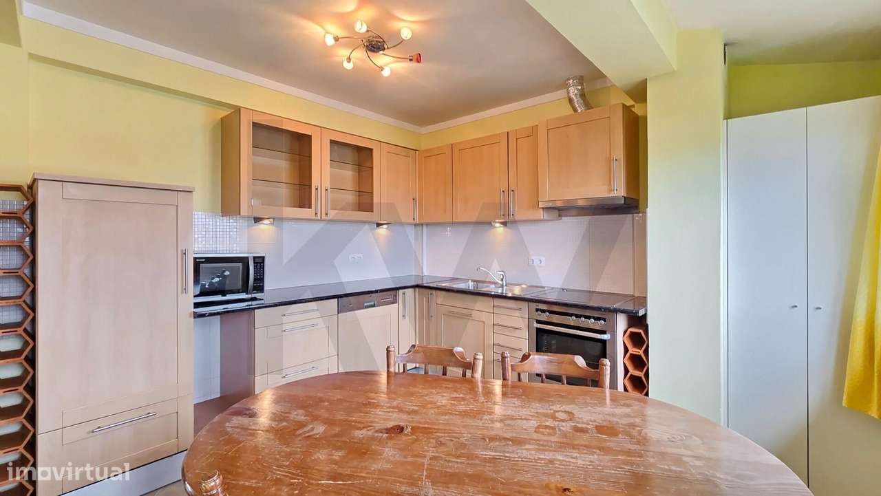 Apartamento T3 renovado no centro de Albergaria-18