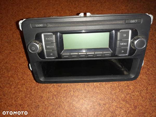 RADIO VW GOLF VI 6 MP3 OEM 5K0035156 EUROPA - 2