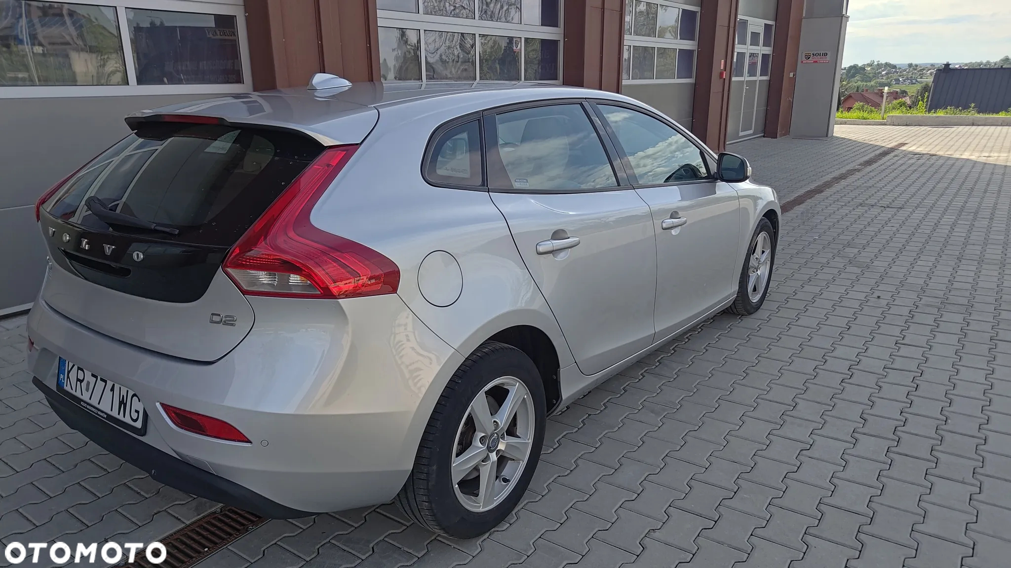 Volvo V40 D2 Momentum - 17