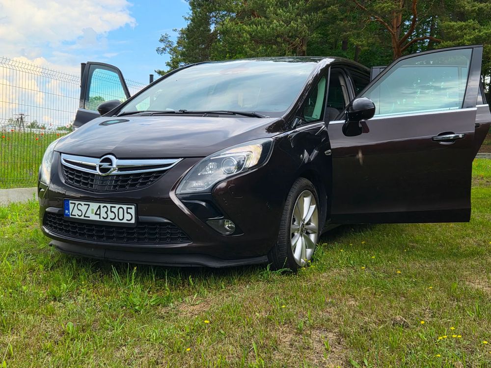 Opel Zafira C Tourer 2.0 CDTI Sport 2012