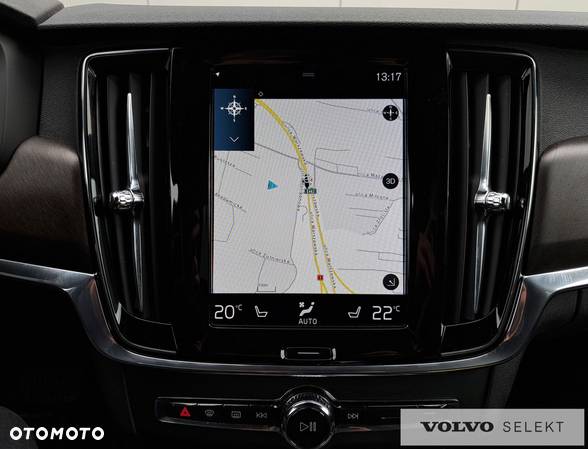 Volvo V90 Cross Country - 21