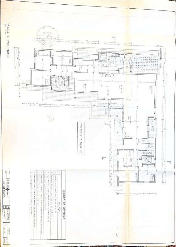 Moradia T8 para venda-32