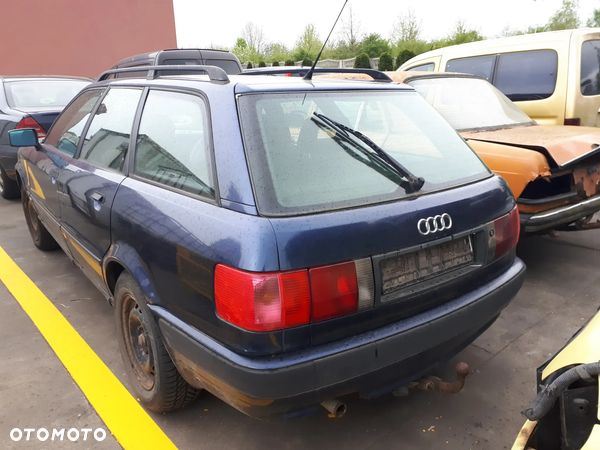 AUDI 80 B4 AVANT KOMBI 91-96 ZDERZAK TYŁ TYLNY LZ5T - 1