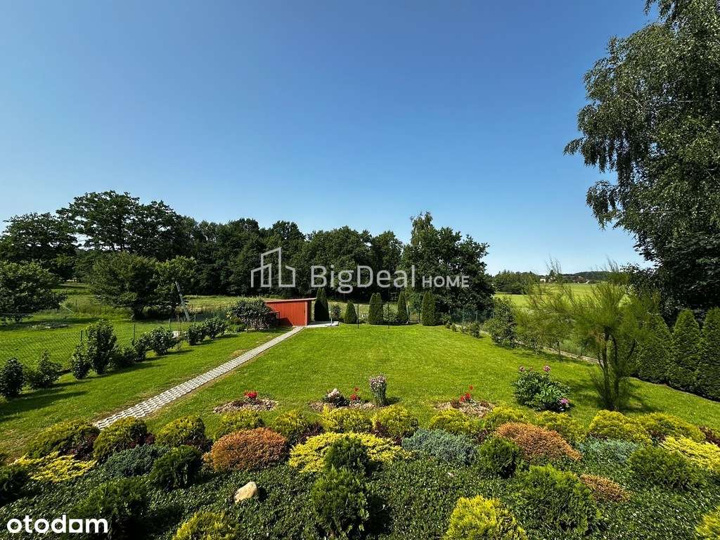 Piękny Dom z widokiem na las-1