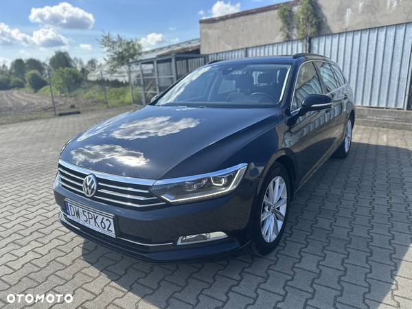 Volkswagen Passat Variant 2.0 TDI DSG (BlueMotion Technology) Comfortline - 3