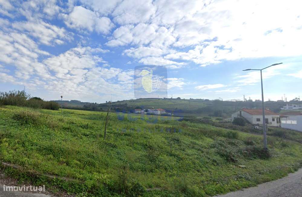 Terreno com 800m², na Lourinhã c/ viabilidade p/ construção de um Préd - Grande imagem: 4/22