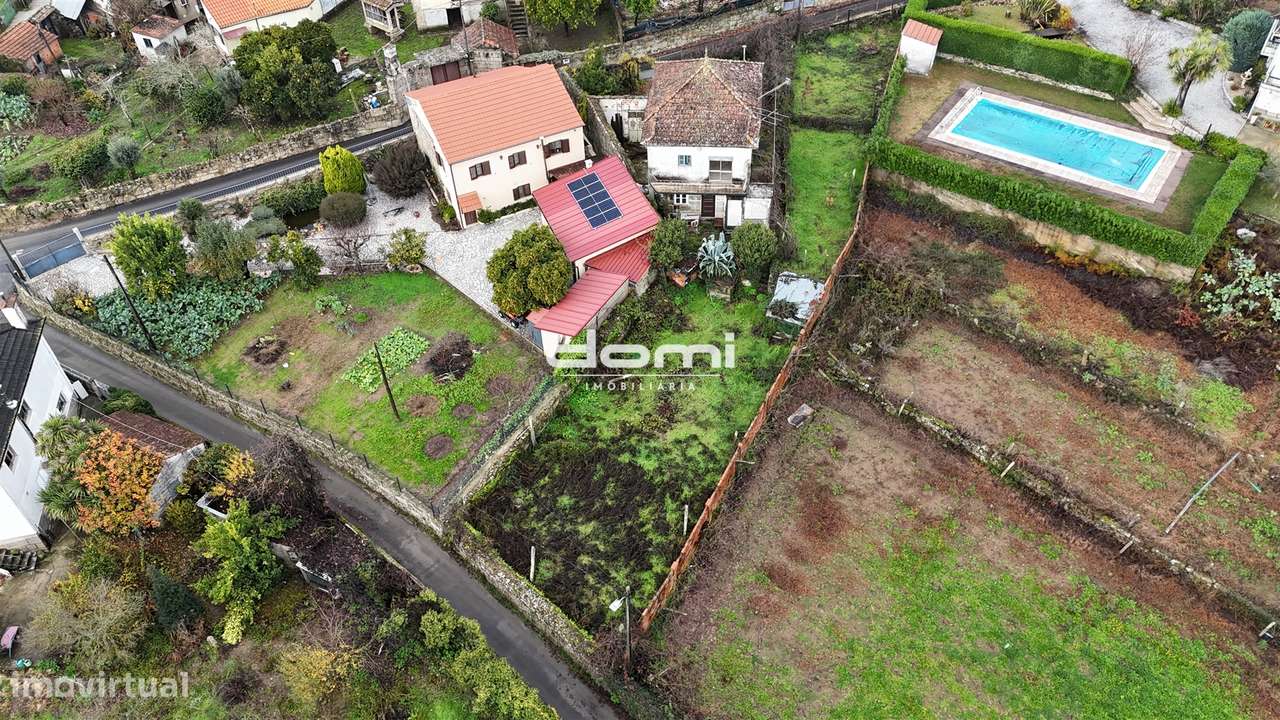 Moradia V2 em Pedra com Terreno – Santa Cruz da Trapa, São Pedro do Su - Grande imagem: 3/23