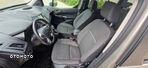 Ford Tourneo Connect Grand - 16