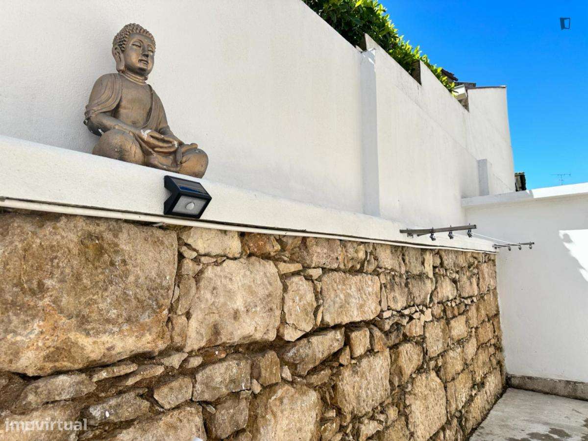 Estúdio - localizado em Norton de Matos Coimbra - Grande imagem: 4/7