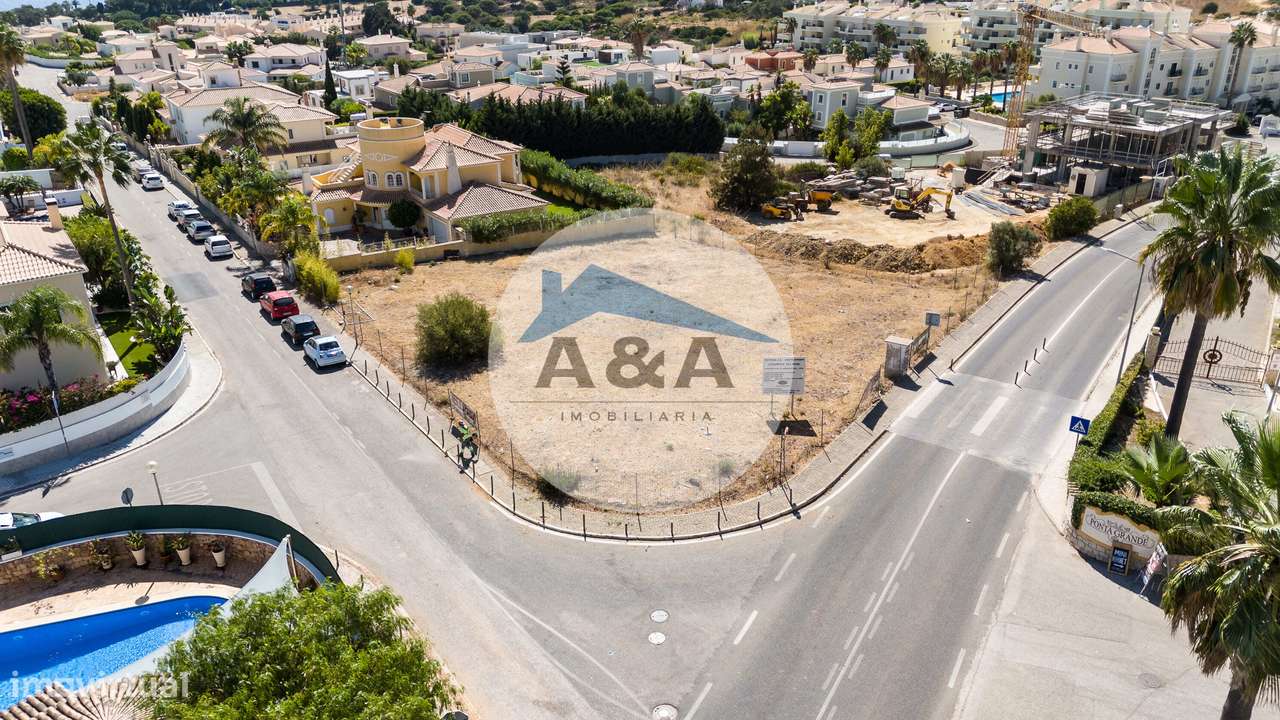 Exclusiva Moradia Contemporânea a 700 metros da Praia de São Rafael...-19