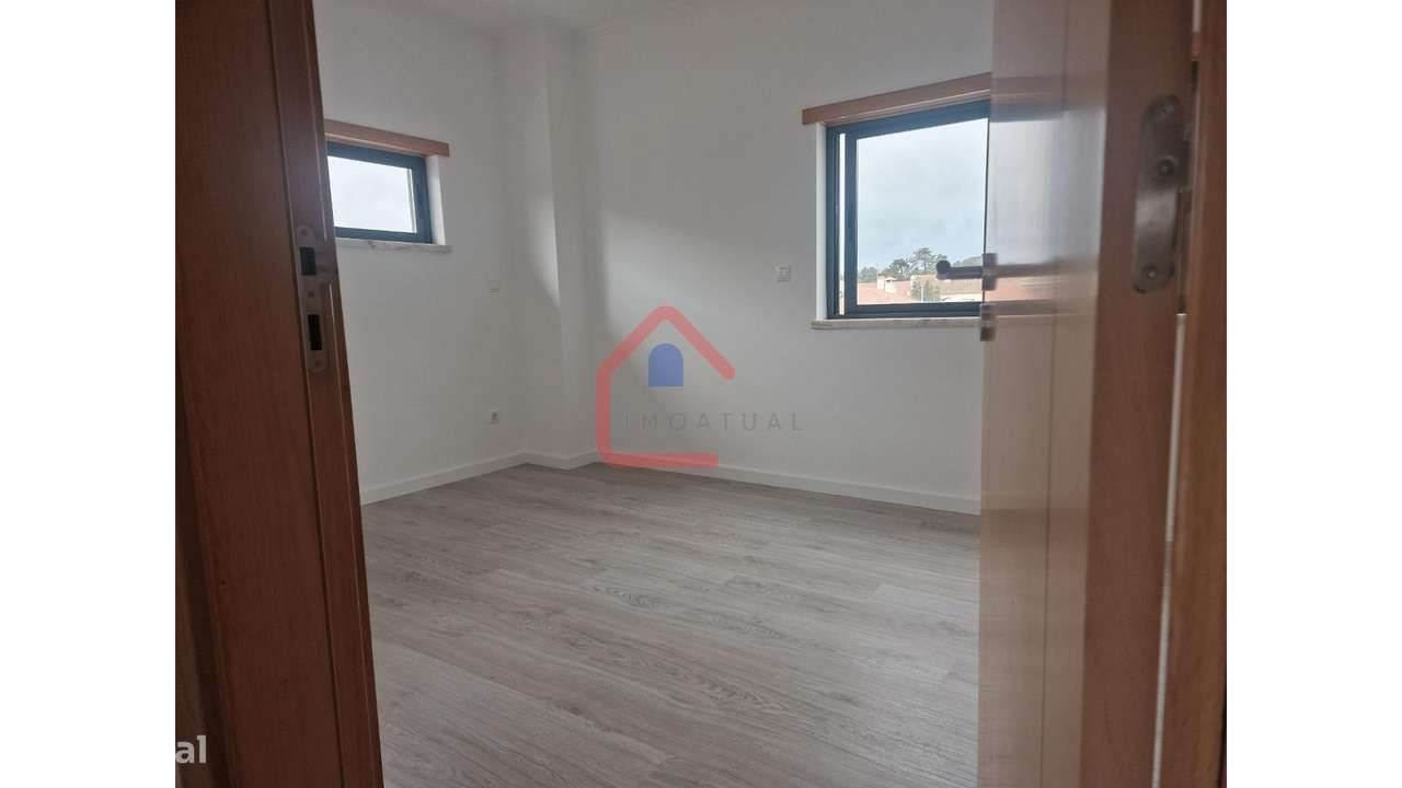 Moradia Isolada em Almada-35