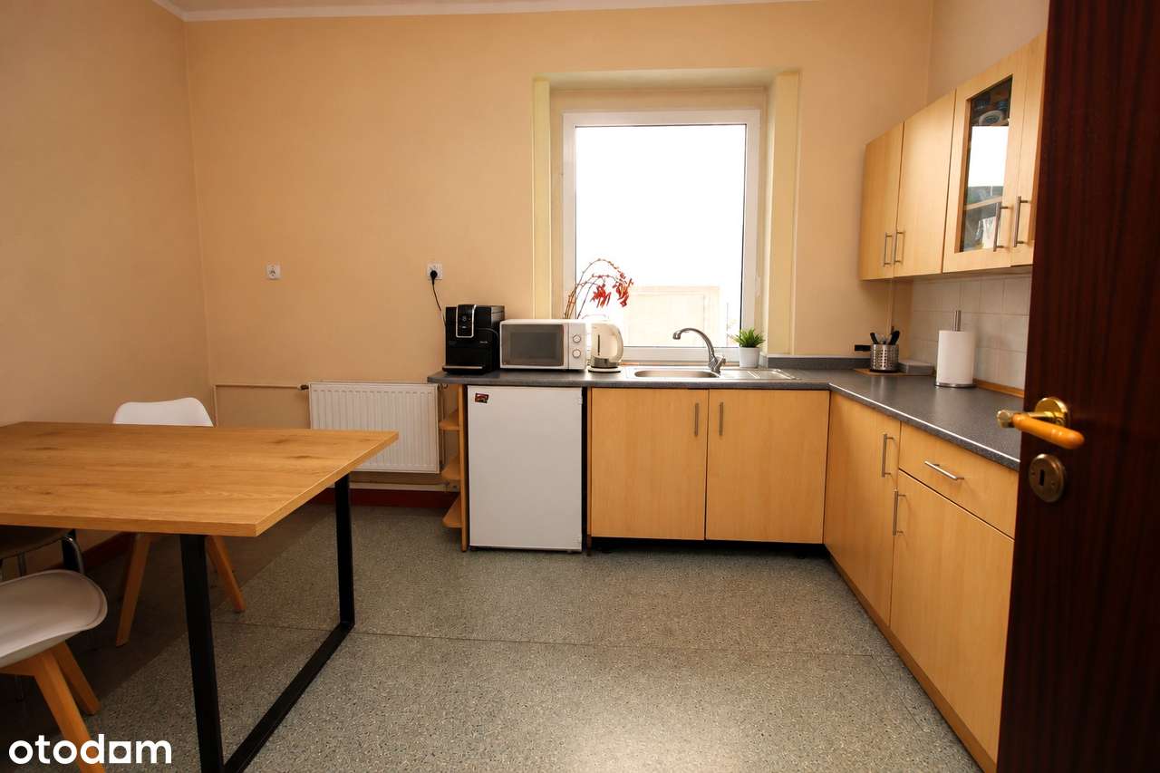 Obiekt na sprzedaż, 296.4m², Brzeg-8