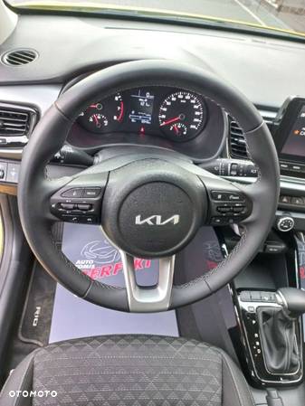 Kia Rio - 14