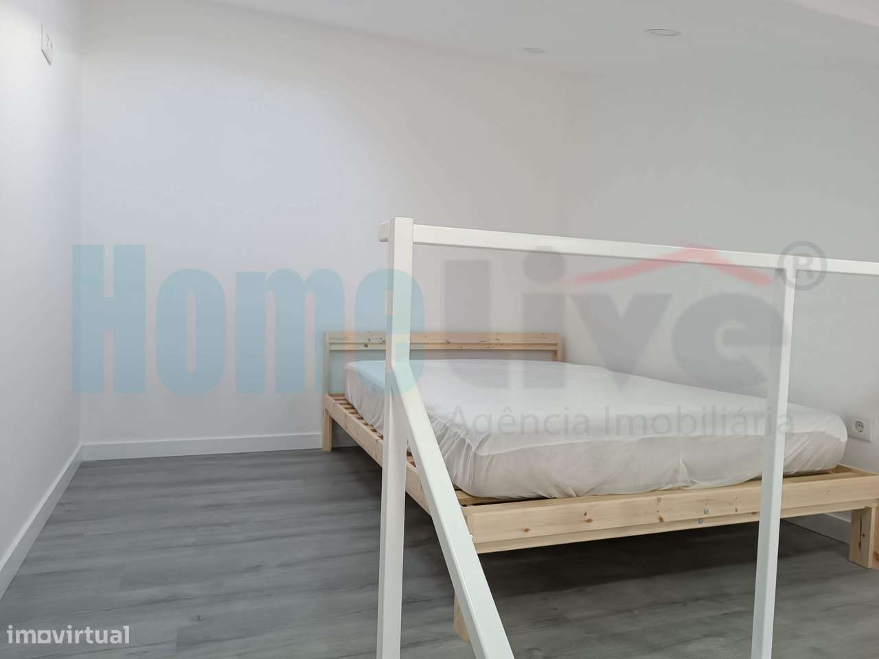 Prédio Rés do Chão | 2 Moradias Independentes | Pinheiro de Loures-7