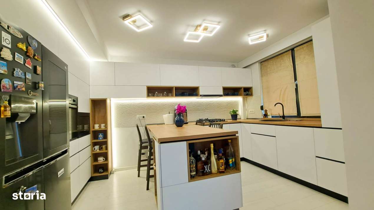 Vila Duplex Lux 5 camere de vanzare Tunari | Otopeni | Piscina incalzi - Imagine principală: 3/17